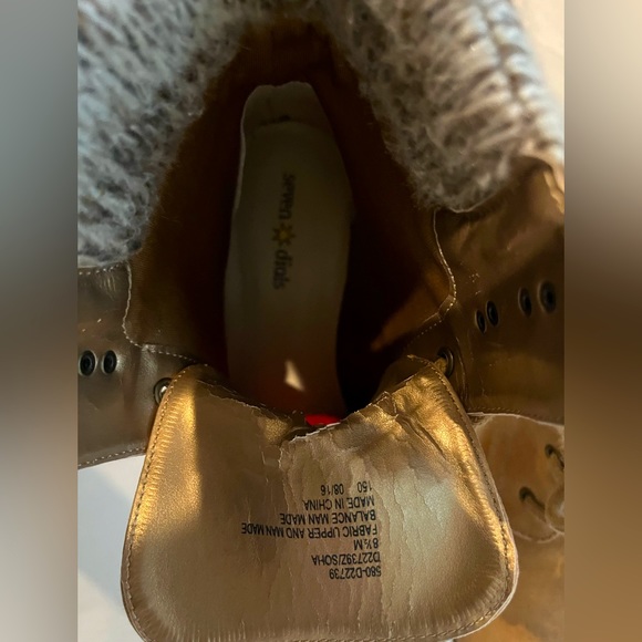 Women’s Hiking/combat boot - Picture 3 of 3